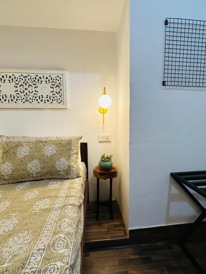 Anandmai Ghar - A Homestay In Гваліор Екстер'єр фото